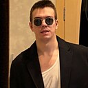 Знакомства: Максим, 21 год, Санкт-Петербург