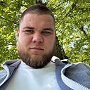 Знакомства: Павел, 23 года, Челябинск