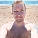 Знакомства: Илья, 29 лет, Саратов