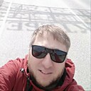 Знакомства: Валера, 37 лет, Невинномысск