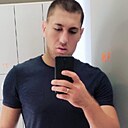 Знакомства: Антон, 33 года, Рени