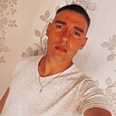 Знакомства: Денис, 29 лет, Буда-Кошелево