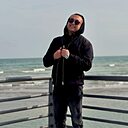 Знакомства: Алишер, 28 лет, Алматы