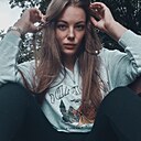 Знакомства: Вика, 27 лет, Кролевец