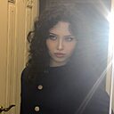 Знакомства: Лаура, 20 лет, Москва