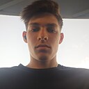 Знакомства: Кирилл, 18 лет, Самара