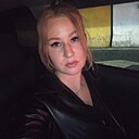 Знакомства: Катя, 30 лет, Бишкек