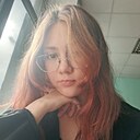 Знакомства: Настя, 18 лет, Саратов