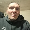 Знакомства: Олег, 33 года, Крымск