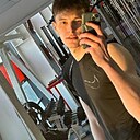 Знакомства: Илья, 27 лет, Екатеринбург