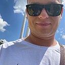 Знакомства: Макс, 32 года, Волгодонск