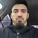 Знакомства: Дональд, 25 лет, Махачкала