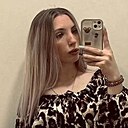 Знакомства: Полина, 23 года, Минск