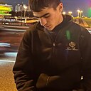 Знакомства: Валера, 20 лет, Казань