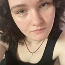 Знакомства: Полина, 18 лет, Черняховск