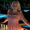 Знакомства: Настя, 40 лет, Москва