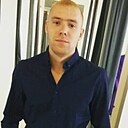 Знакомства: Евгений, 33 года, Челябинск