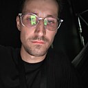 Знакомства: Виктор, 28 лет, Алматы