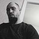 Знакомства: Гарик, 35 лет, Караганда