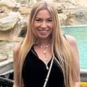 Знакомства: Daria, 34 года, Москва