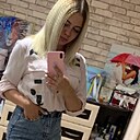 Знакомства: Валерия, 27 лет, Новороссийск