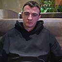 Знакомства: Илья, 30 лет, Павлоград