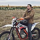 Знакомства: Петр, 33 года, Ульяновск