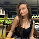 Знакомства: Lizaveta, 19 лет, Ульяновск