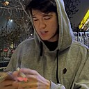 Знакомства: Родион, 21 год, Алматы