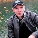 Знакомства: Алекс, 39 лет, Кировград