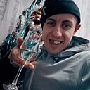 Знакомства: Виталий, 33 года, Липки