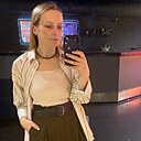 Знакомства: Анастасия, 28 лет, Владимир