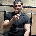 Знакомства: Хенч, 37 лет, Владикавказ