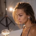 Знакомства: Ульяна, 32 года, Сочи