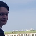 Знакомства: Рома, 22 года, Верхняя Пышма