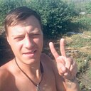 Знакомства: Роман, 18 лет, Саратов