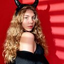 Знакомства: Ульяна, 18 лет, Новосибирск