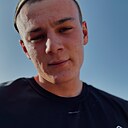 Знакомства: Максим, 24 года, Гюмри