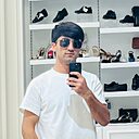 Знакомства: Shoh, 23 года, Алушта