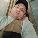 Знакомства: Максим, 34 года, Калуга