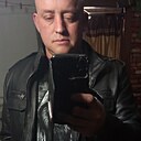 Знакомства: Денис, 40 лет, Усолье-Сибирское