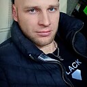 Знакомства: Артем, 31 год, Энгельс