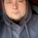 Знакомства: Максим, 32 года, Астрахань