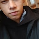 Знакомства: Артур, 18 лет, Уфа