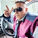 Знакомства: Виктор, 41 год, Омск