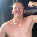 Знакомства: Дмитрий, 21 год, Москва