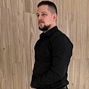 Знакомства: Илья, 30 лет, Луганск