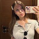 Знакомства: Элеонора, 23 года, Санкт-Петербург