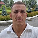 Знакомства: Владислав, 34 года, Хабаровск