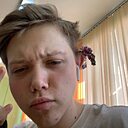 Знакомства: Дмитрий, 22 года, Москва